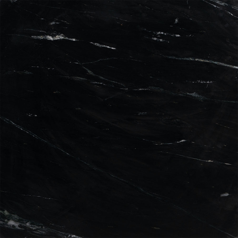 KURO DINING TABLE BLACK