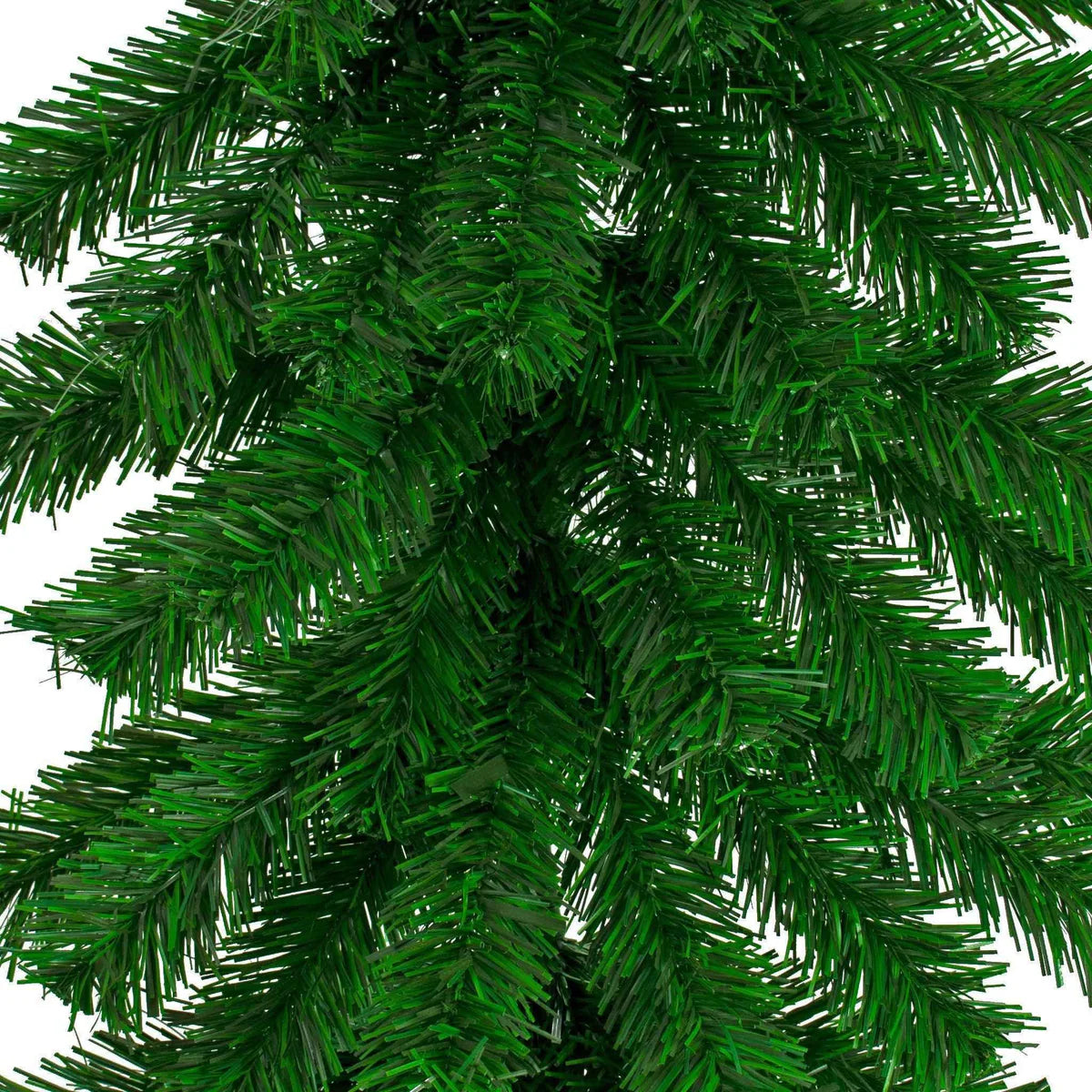 ALPINE GREEN CHRISTMAS GARLAND