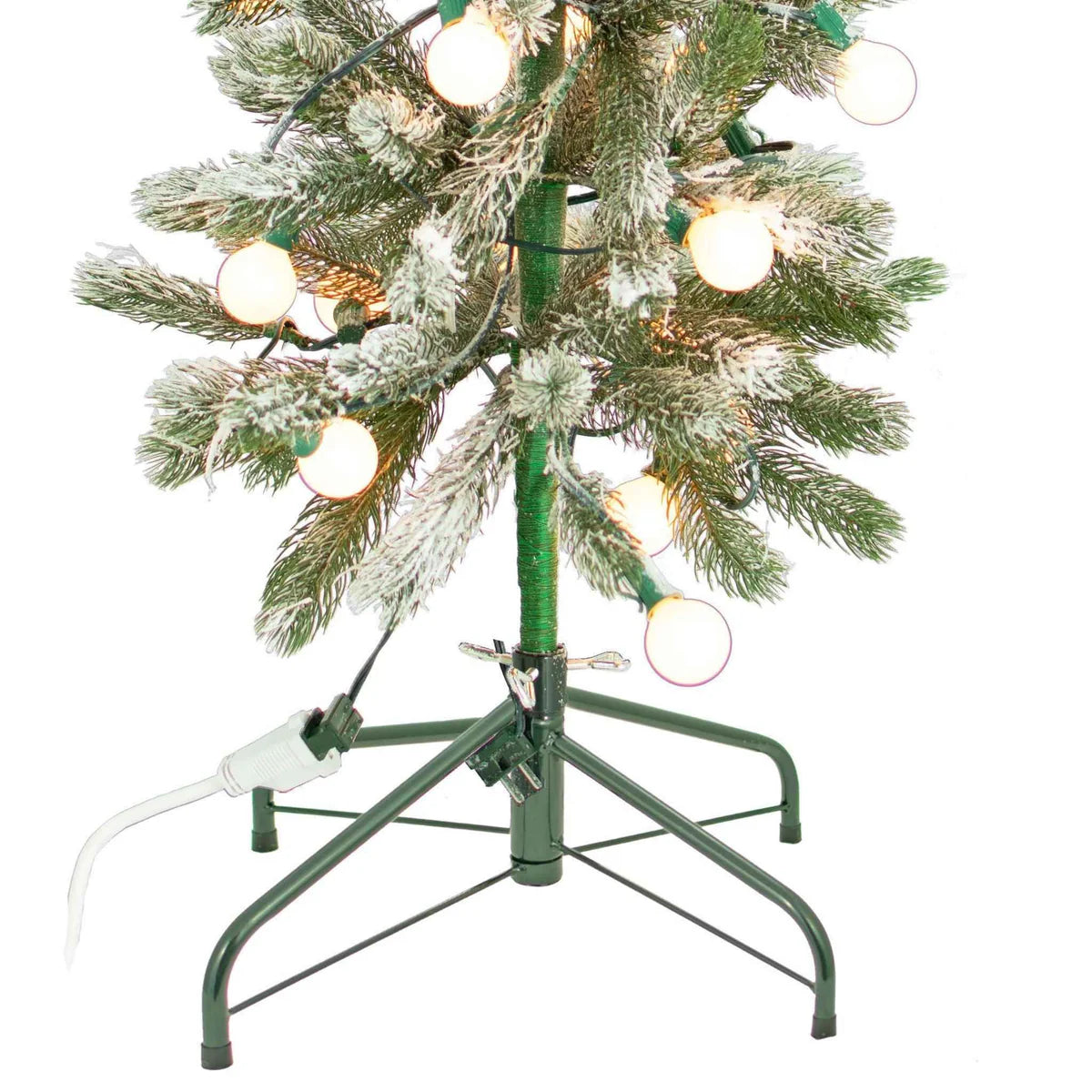 ASPEN PINE FLOCKED CHRISTMAS TREE