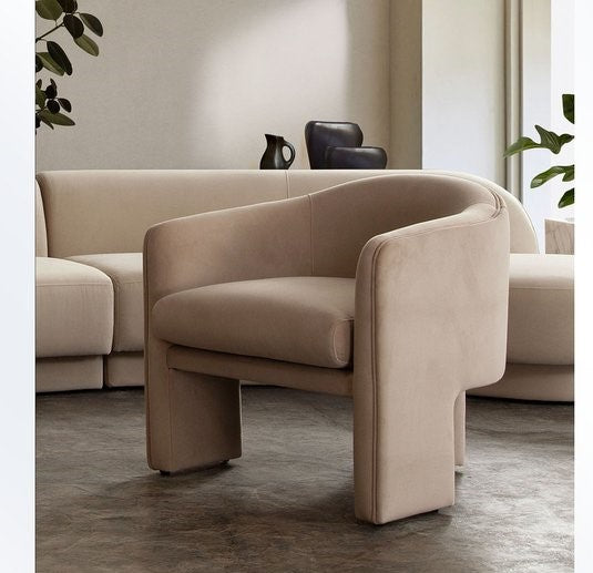 LEYAH CHAIR