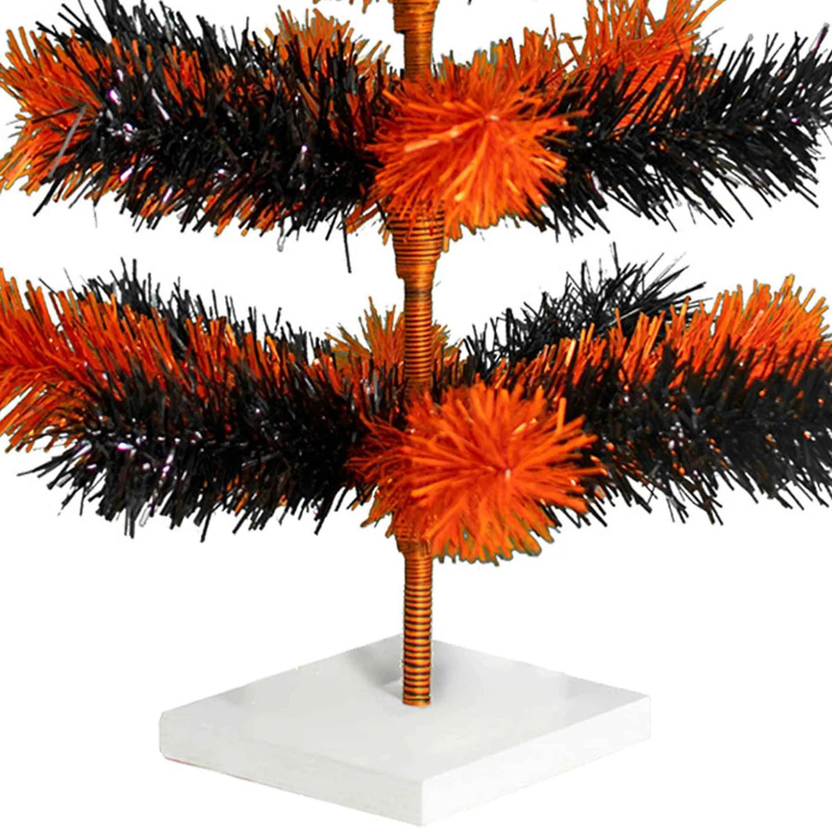 HALLOWEEN MIXED BRUSH CHRISTMAS TREE