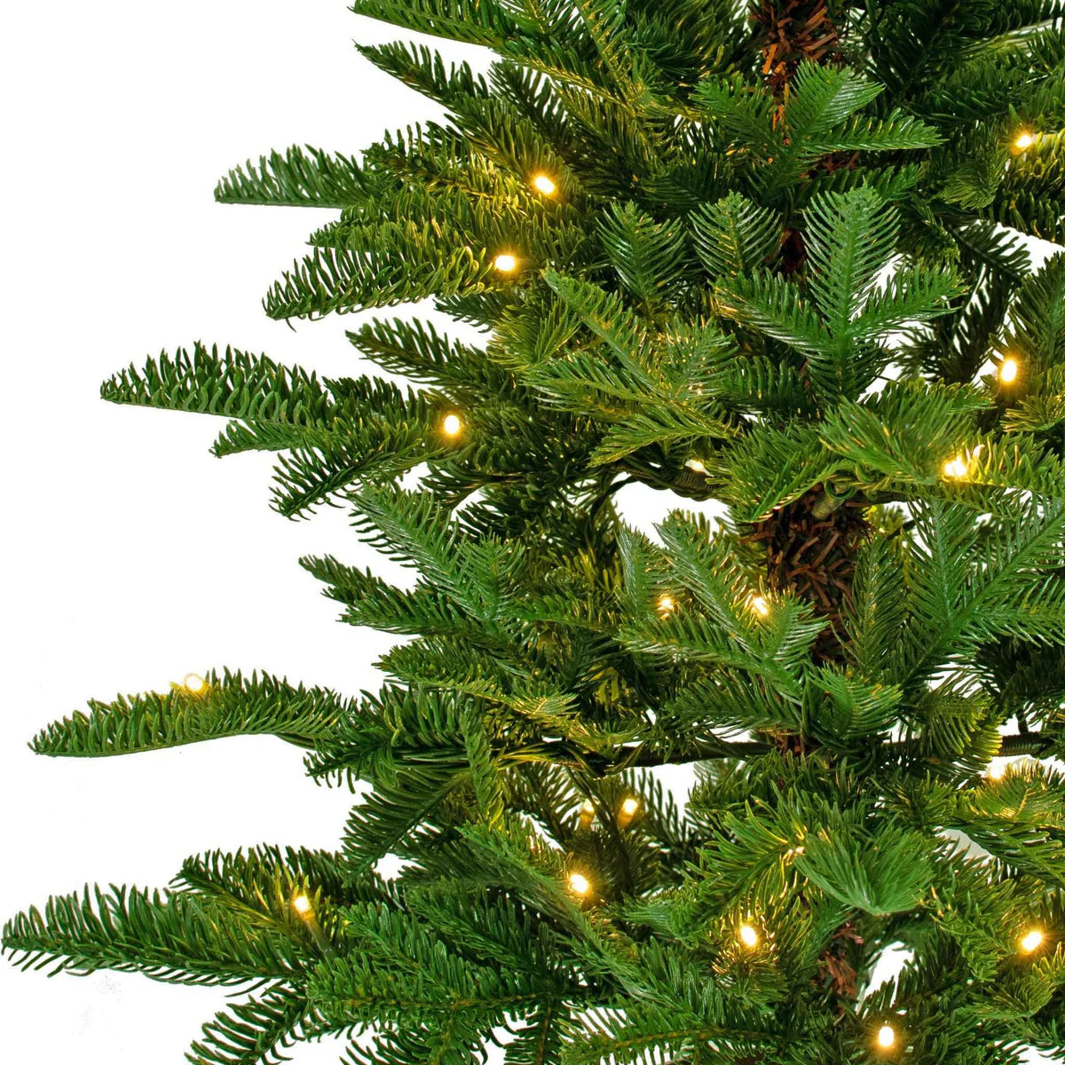 LUXE CHRISTMAS TABLETOP PINE TREE