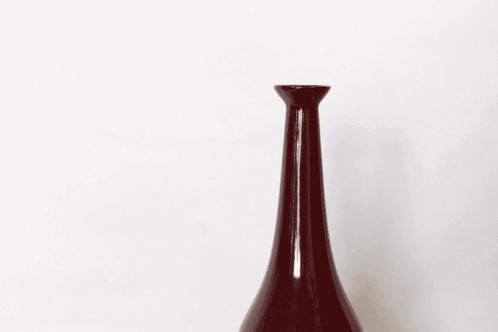 MILK BOTTLE SHAPED CERAMIC VASE