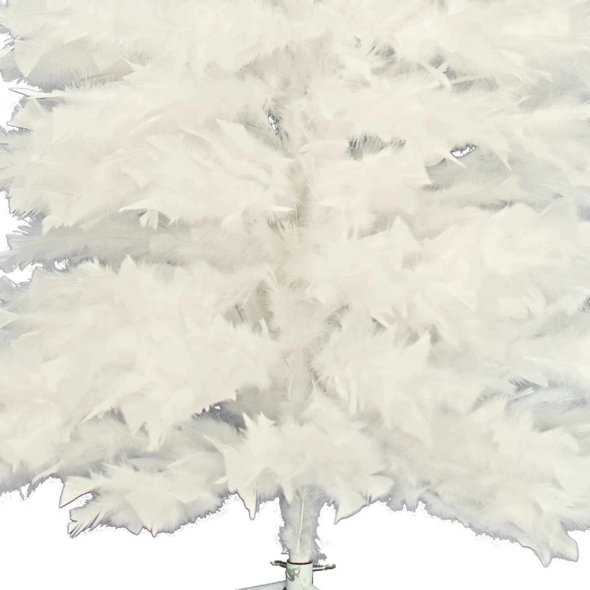 WHITE TURKEY FEATHER CHRISTMAS TREE