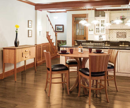 RIPPLEBACK ROUND PEDESTAL DINING TABLE