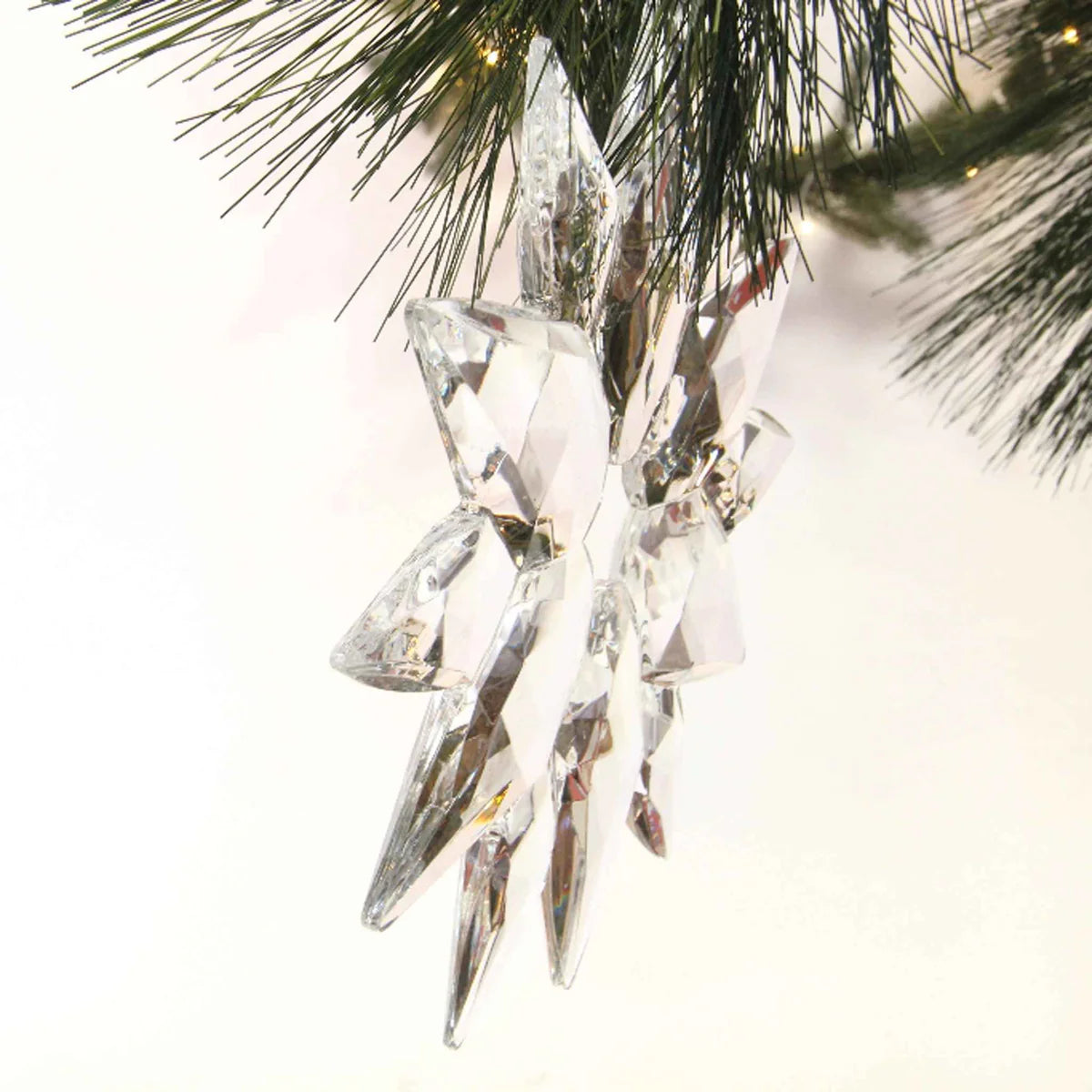CRYSTAL CLEAR ACRYLIC SNOWFLAKE