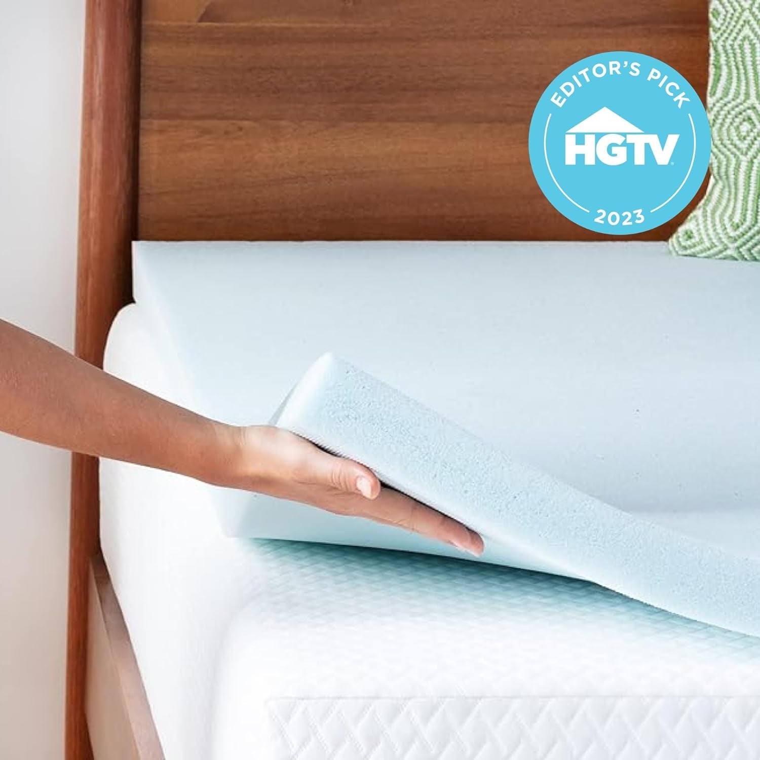 Oaklyn & Co. Blue Mist 2-Inch Cooling Memory Foam Topper