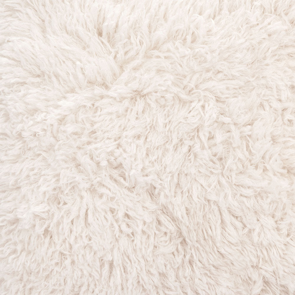 PELUT ACCENT CHAIR WHITE
