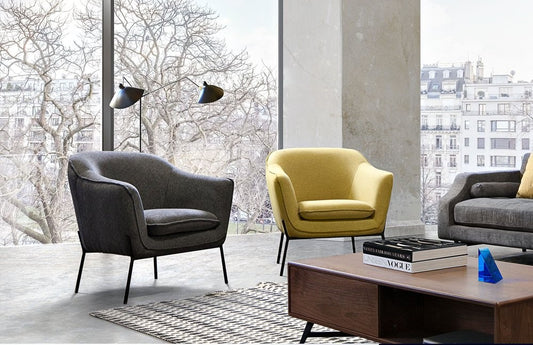 STATUS CHAIR