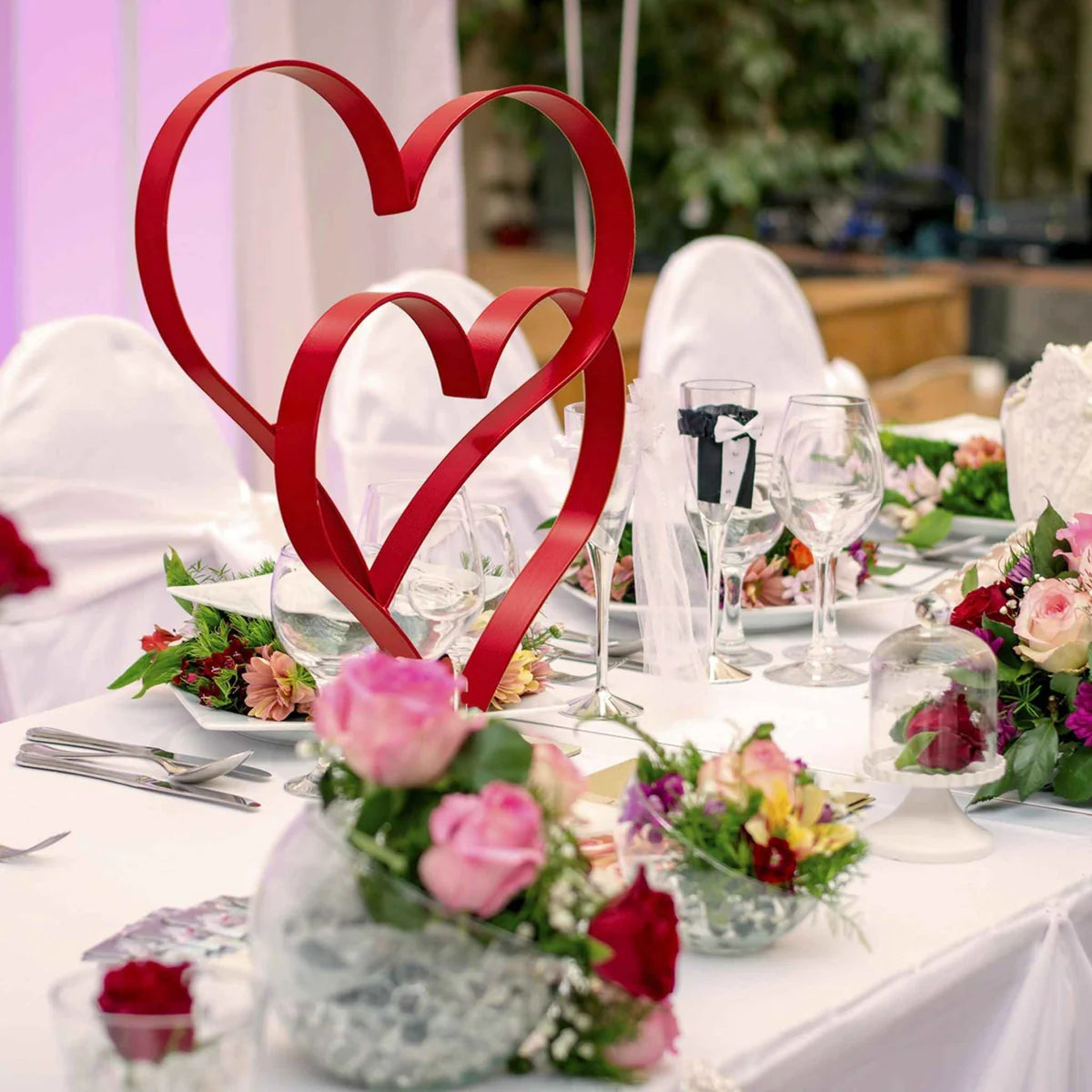VALENTINE'S DAY DOUBLE HEART CENTERPIECE